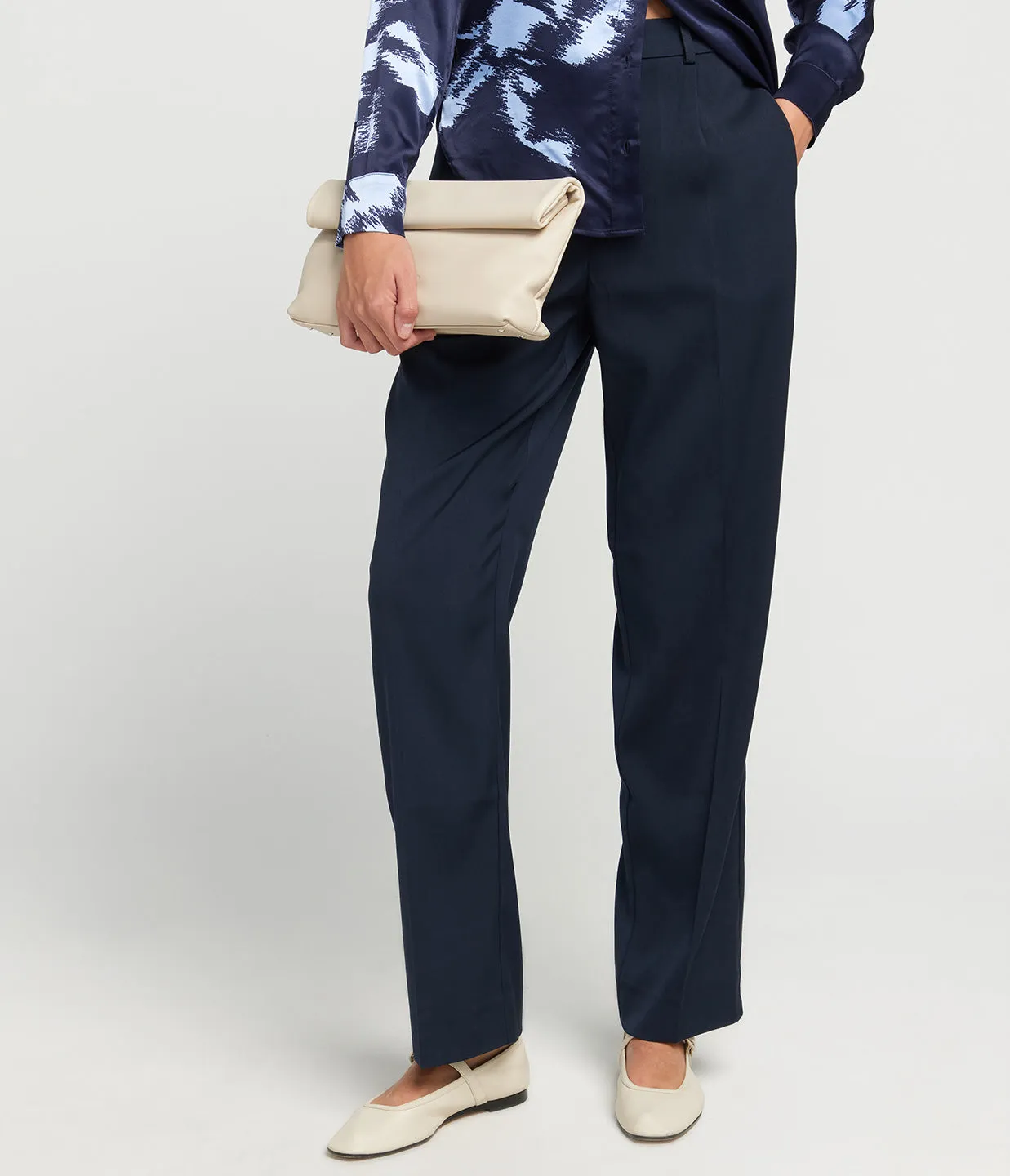 Saramona Tailored Pants in Salute